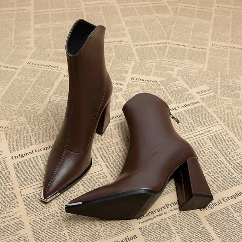 Elegant Pointed-Toe Ankle Boots